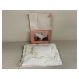 Battenburg Lace Oval Tablecloth & Napkin Set 68 x