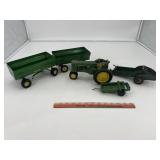 1/16 John Deere Equipment