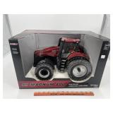 Magnum 400 Case IH Ertl 1/16 Scale