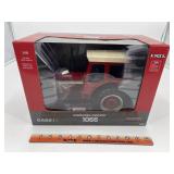 International 1066 1/16 Scale Ertl