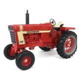 International Hydro 100 1/8 Scale Models