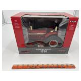 International 1256 Prestige 1/16th Scale Ertl
