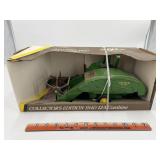 John Deere 1940 12A Combine 1.16 Scale Ertl