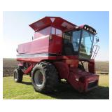 1990 Case IH 1680 Combine