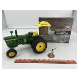 John Deere limited edition 4010 Ertl 1.16