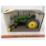 1953 John Deere 70 row crop tractor, Ertl, 1/16