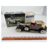 1934 Duesenberg solid state radio