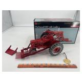 Farmall MD with Loader Precision Series 1/16 Ertl