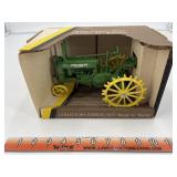 John Deere 1936 Model G Tractor 1/16 Ertl