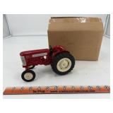 International 350 Utility 1/16 working drawbar