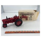 Farmall H Ertl 1.16 Scale