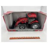 Case IH Maxxum MXU125 W/Loader 1/16 Ertl