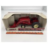 Case IH 350U Tractor with Loader 1/16 Ertl