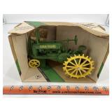 John Deere Model A Tractor 1/16 Ertl