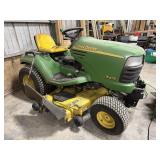 John Deere X475 62in lawn mower