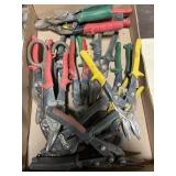 Tin snips and shears