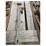 Rigid aluminum 36 inch pipe wrench