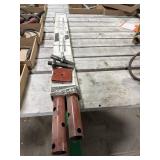 Adjustable basement jack pole