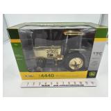 John Deere 4440 1/16 Ertl