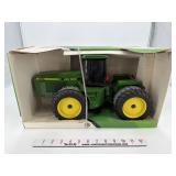 John Deere 8760 1/16 Ertl
