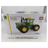 John Deere 7520 1/16 Ertl