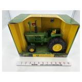 John Deere 6030 1/16 Ertl