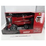 Case IH 8240 with 3020 Grain Head TOMY Big Farm