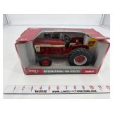 Case IH 460 Utility 1/16 Ertl