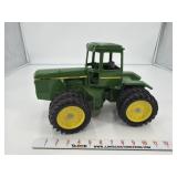 John Deere 8640 1/16 Ertl