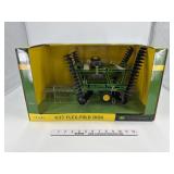 John Deere 637 Flex Fold Disk 1/16 Ertl
