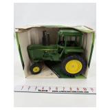John Deere Sound Gard Tractor 1/16 Ertl