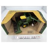 John Deere Titan Combine Ertl