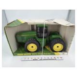 John Deere 8870 1/16 Ertl