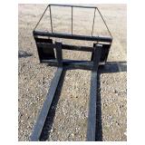 Like new skidloader pallet forks