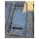 Skidloader plate w/slots