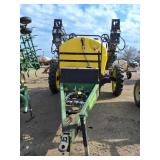 Sprayer special w/60 ft boom 900 gal tank LJ