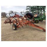 Allis Chalmers 1200 Cultivator 19.5ft