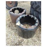 Front dual spacers off T8 New Holland tractor