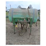 3 it 300 gal. Sprayer tank and boom
