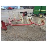 3pt. 5 wheel hay rake