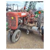 Farmall Super C narrow front gas tractor w/belly