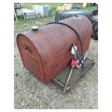 Portable fuel tank and hand pump