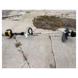 John Deere T105S weed eater
