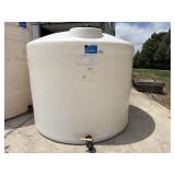 Ace Roto-Mold 1650 gallon flat bottom tank