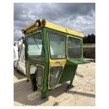 Year round cab w/steps