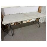 6ft plastic folding table