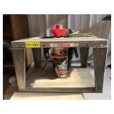 Craftsman router and router table