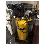 Dewalt 20 gallon air compressor