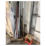 Step stool, broom sledge and corner contents