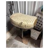 Shop stool